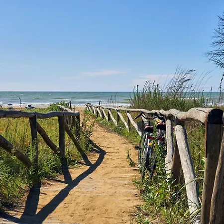 Bright And Cosy In Lido Dei Pini Апартаменты Бибионе