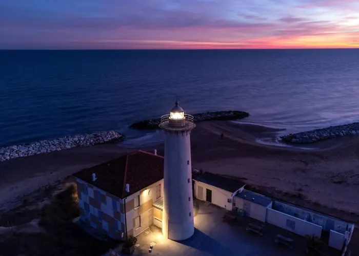 Bright And Cosy In Lido Dei Pini * Бібіоне